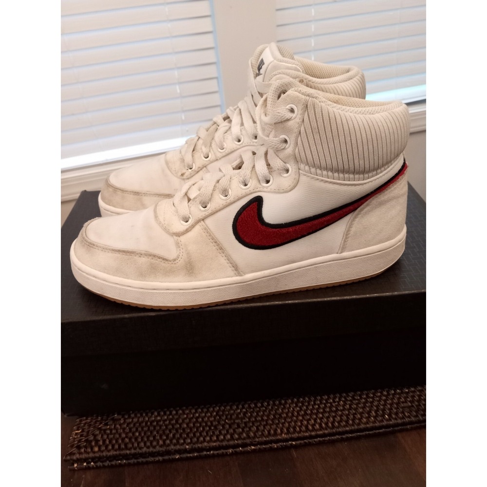 Size 8 Nike Ebernon Mid Aq1769-100